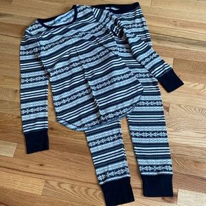 Old navy thermal pajama set